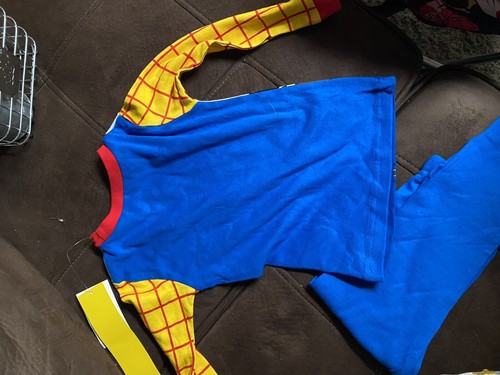 NEW Disney Store Toy Story Woody PJ Pals Costume Pajamas size 4 NWT - Picture 3 of 5