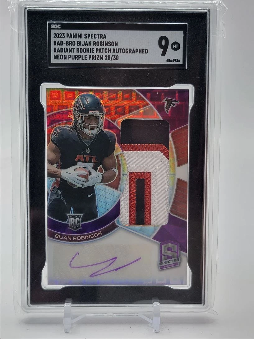 Bijan Robinson Panini Spectra Radiant Rookie Patch Signatures #RADBRO Neon Purple