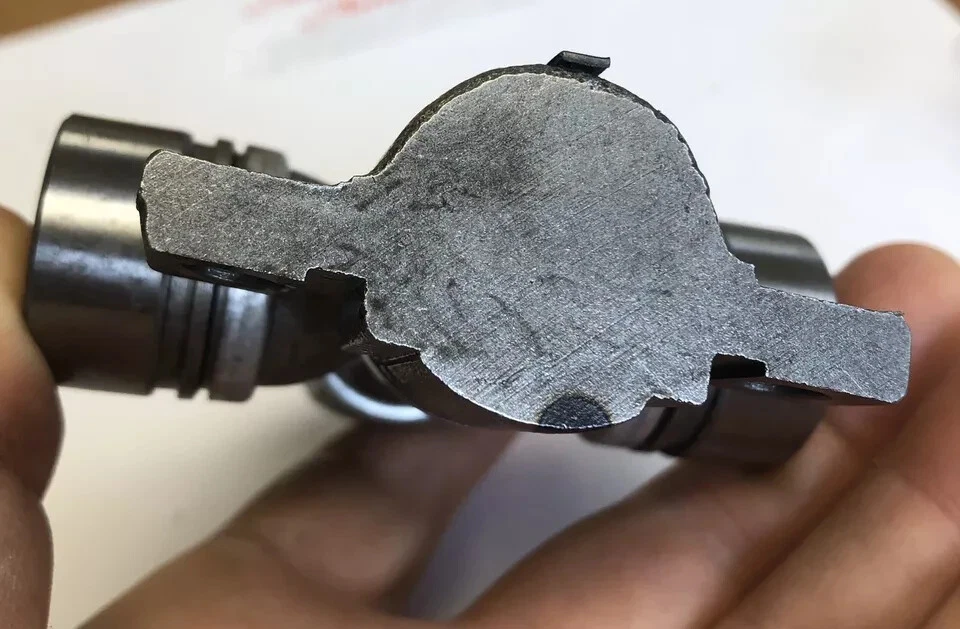 1957 Chrysler Imperial Rear Or Front Universal Driveshaft Joint W/ Clips 1752263 - Image 4 of 4