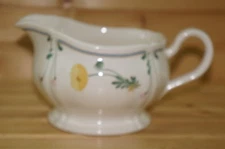 Noritake Homecraft Floral Sonnet 9216 Gravy Boat or Sauce Bowl, 7"