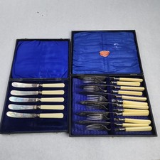​17pc Sheffield England EPNS Fish Dessert Cutlery Set Cased Vintage Bone Handles