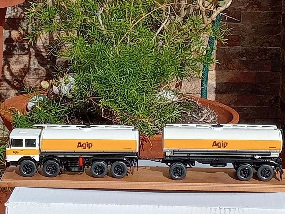 Camion/Truck  Fiat OM 180 autotreno AGIP  De Agostini n0 GILA Ixo Altaya  1/43  - Immagine 4 di 4