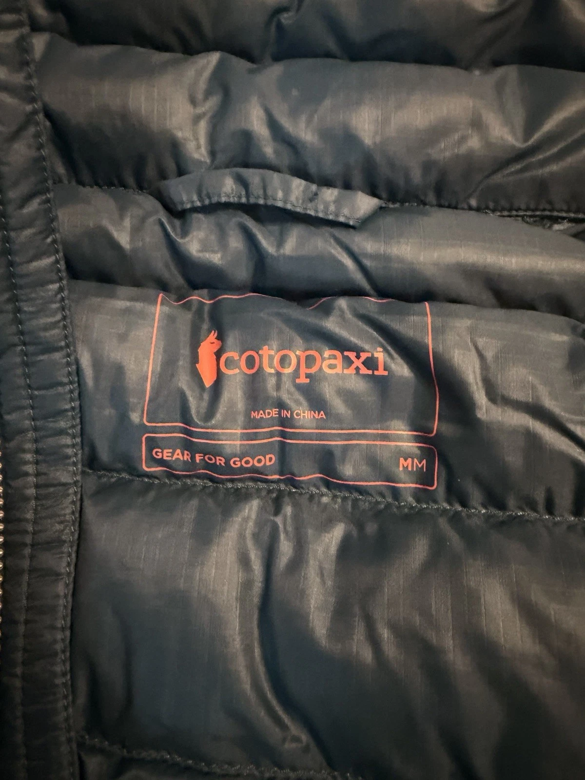 Cotopaxi Fuego Men's M 800 Fill Down Full Zip Striped Puffer Vest Blue image 8