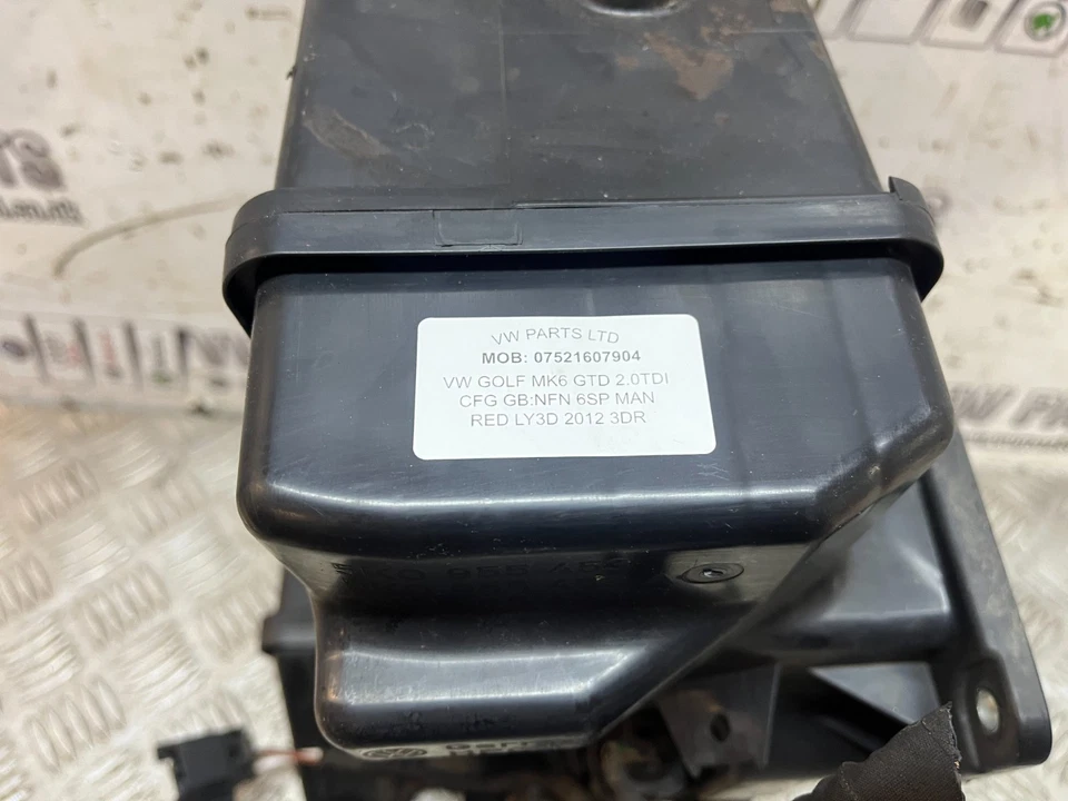 VW GOLF MK6 WINDSCREEN WASHER BOTTLE RESERVOIR W/PUMP 5K0955453 5K0955453A 08-12 - Image 4 of 4