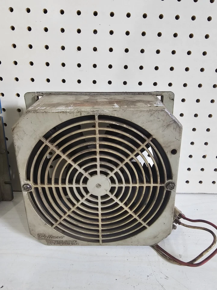 Lote de dos (2) ventiladores de refrigeración industriales Hoffman Cat #: A-PA6AXFN SIN PROBAR Foto 3 de 4