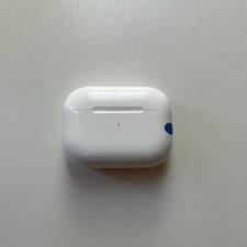 Apple AirPods Pro with Wireless Charging Case - White