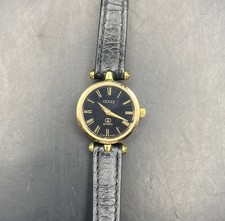 Gucci Vintage Womens Watch DOES NOT RUN Black Gold Tone Roman Numeral
