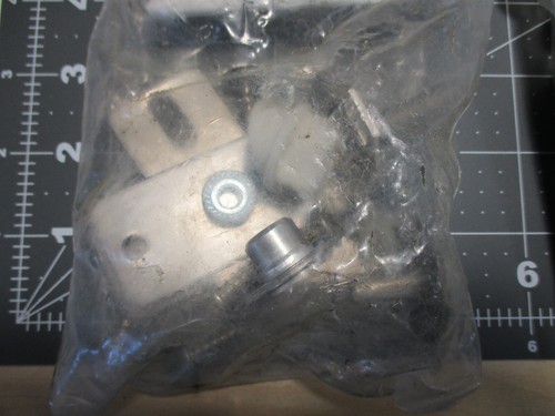 Winston P/N 2703 Kit Cerniere per Porta, Autochiusura OEM, NUOVO - Foto 3 di 4