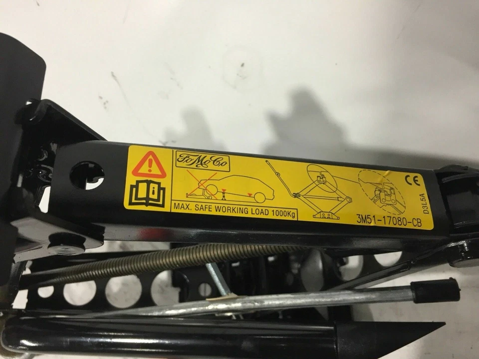 Volvo S40 2004-2011 gato de 5 cilindros y kit de herramientas 04 05 06 07 08 09 10 11 OEM Foto 2 de 3