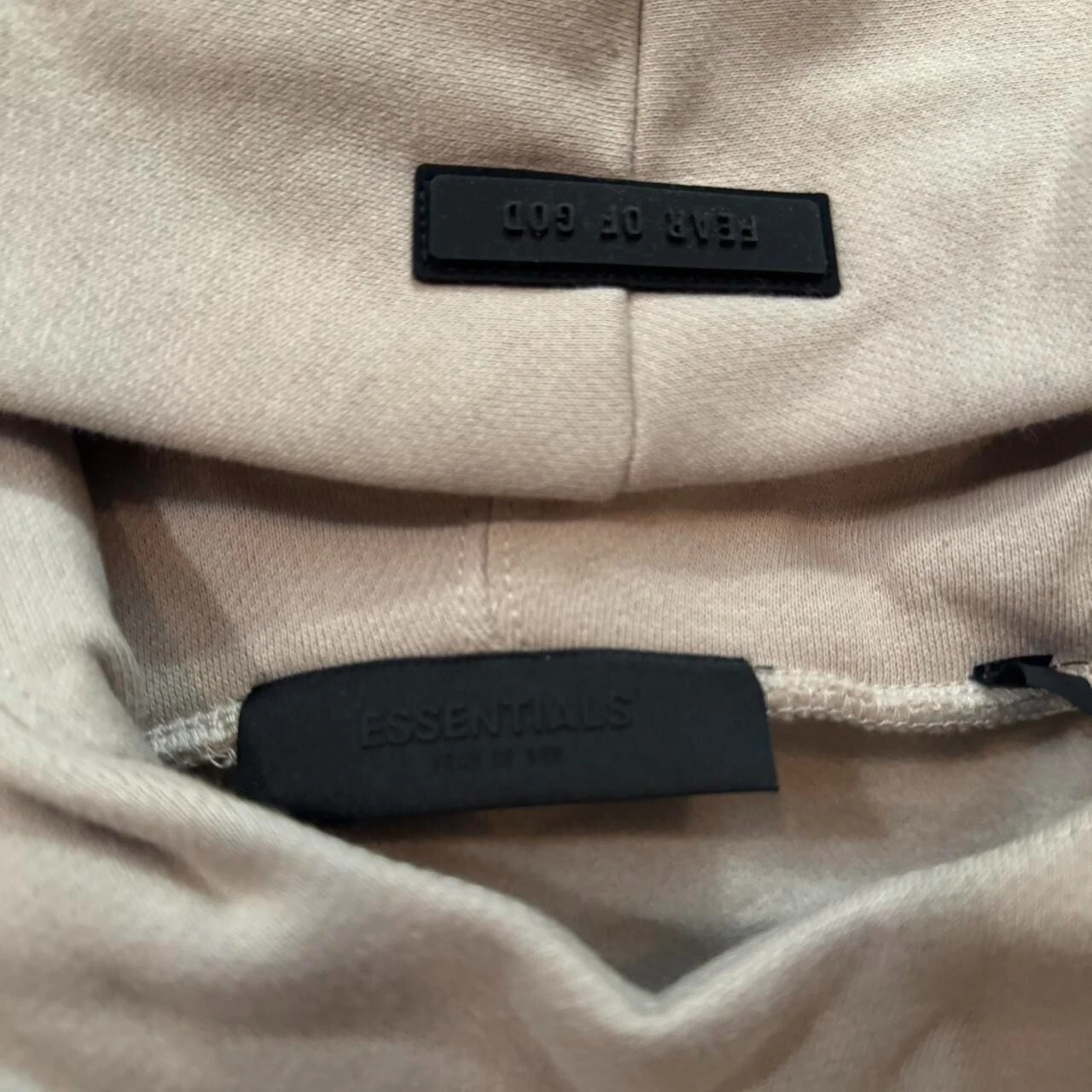 Felpa con cappuccio Fear of God Essentials Silver Cloud taglia XS S M XL