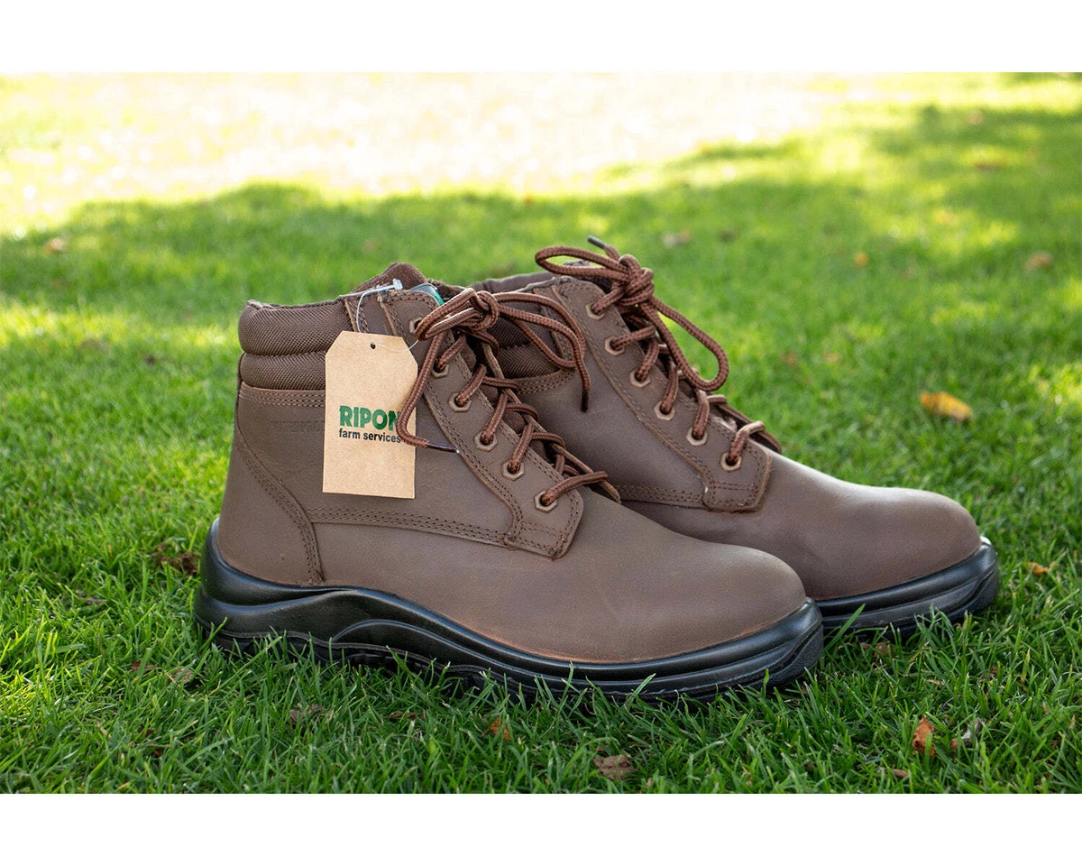Comfortable farm cheap boots
