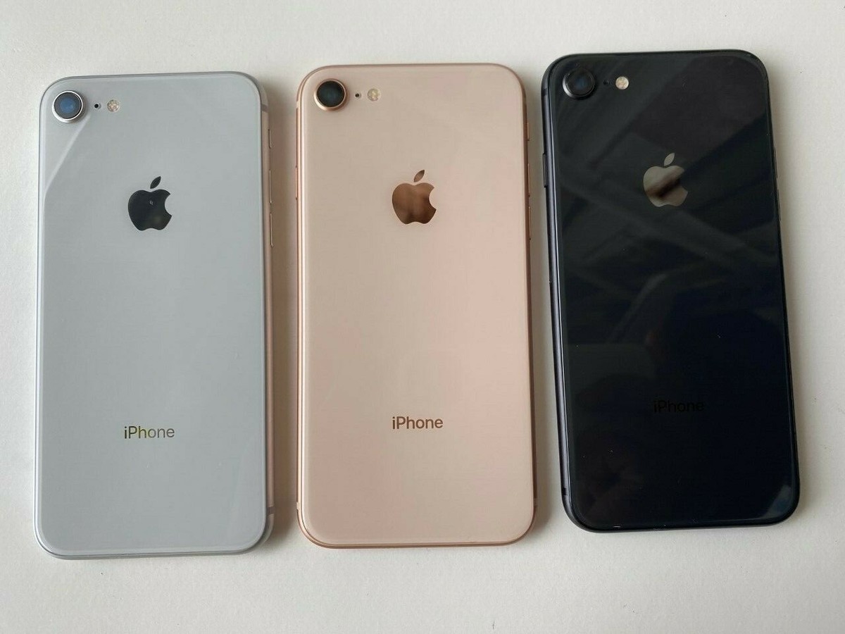 iPhone 8 64GB ブラック Amazon.com: Straight Talk, Apple iPhone 8, 64GB - Gray