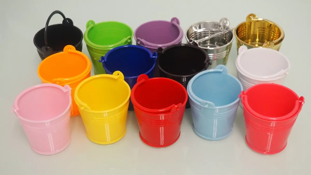 Small Buckets for Party Favors