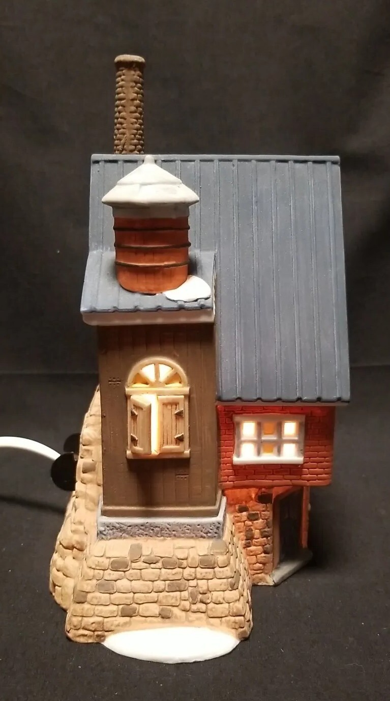 Picture 2 of 10