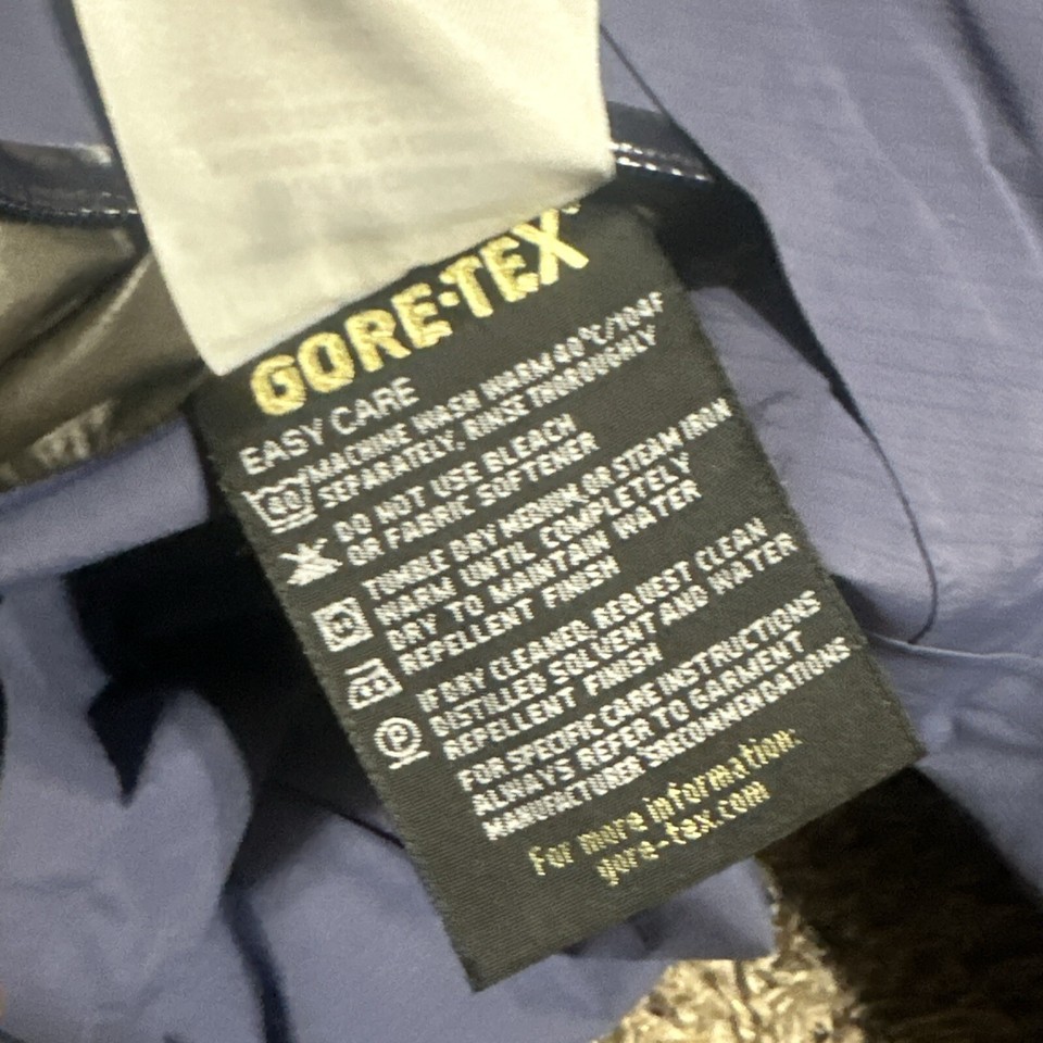 Arc'Teryx Beta SL Men's Jacket Waterproof GoreTex Blue Size Small