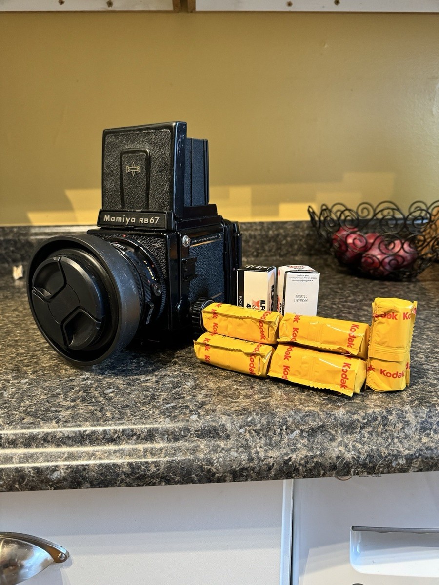 Mamiya Rb67 Pro S With 127mm Lens And 120 Back With 120 Film Mamiya Rb67 Pro S With 127mm Lens And 120 Back With 120 Film