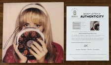 SABRINA CARPENTER SIGNED FRUITCAKE VINYL LP COVER AUTOGRAPHED BECKETT BAS COA