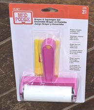 Plaid Mod Podge 4.5" Brayer  3.5 x 2" Squeegee Set Model 2295