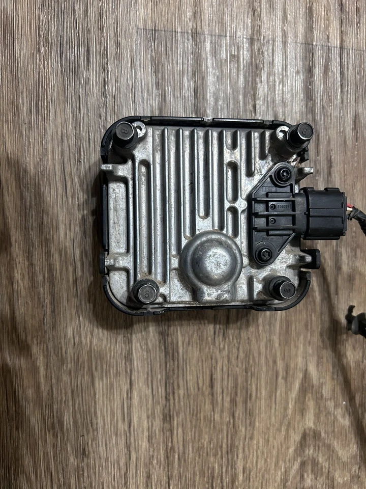 2015-2017 HYUNDAI SONATA CRUISE CONTROL UNIT ASSEMBLY RADAR DISTANCE 96401C2100 - Image 3 of 4