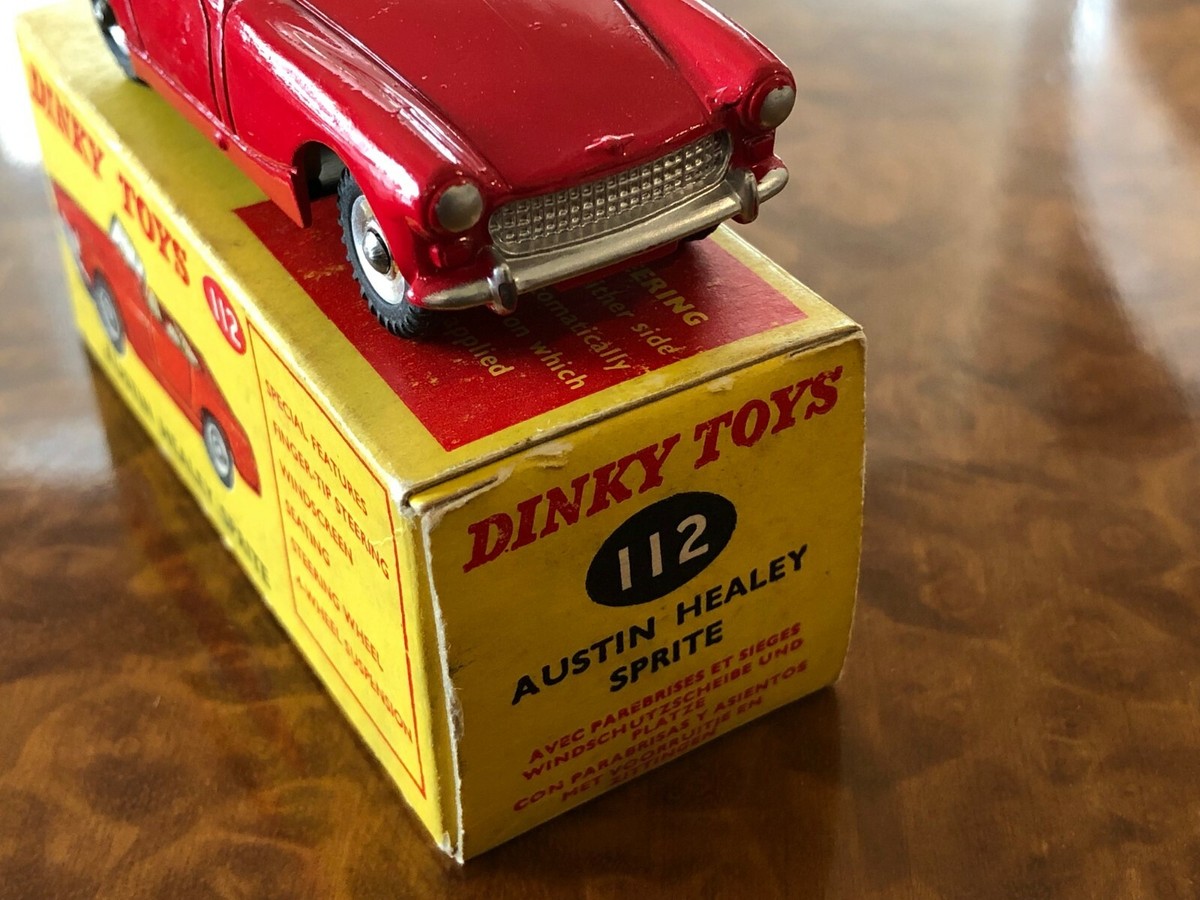 Dinky Toys GB N°112 – Austin Healey Sprite – Rouge – 1/43 – Jamais Joué En Boîte