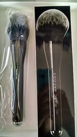 Marc Jacob The Bronze Brush Marc Jacob The Bronze Brush