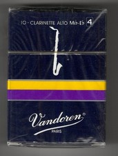 Vandoren Traditional Eb ALTO CLARINET Reeds 4 - Sealed Box Of 10