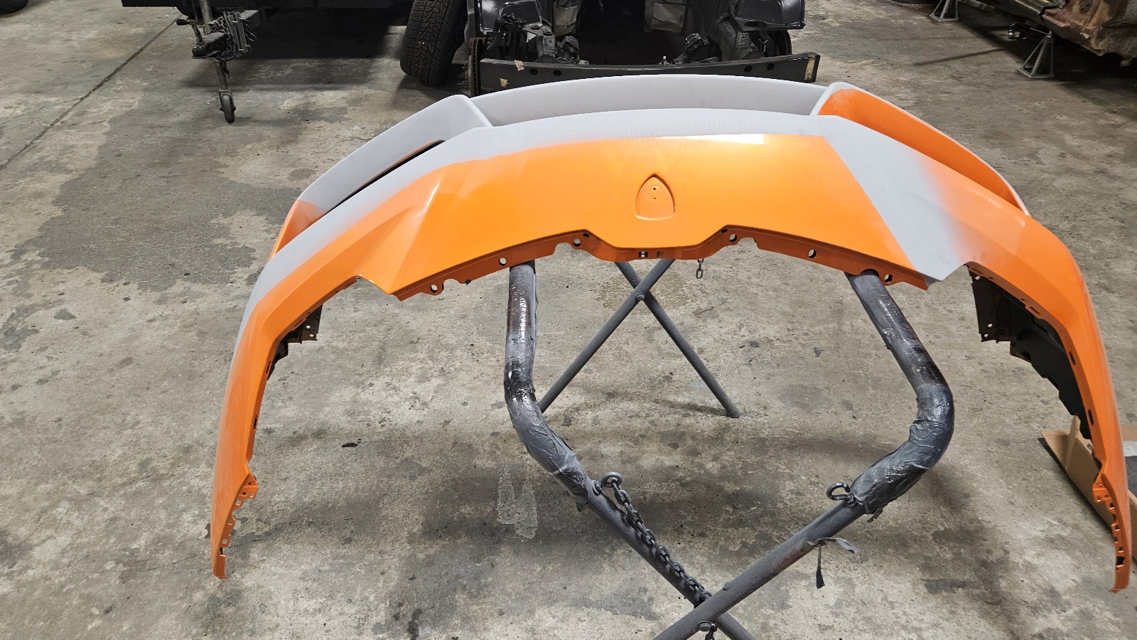 Lamborghini Huracan front bumper cover 2016,2017