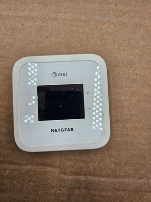 NETGEAR Nighthawk M6 (MR6110) AT&T 5G LTE Wi-Fi Mobile Hotspot