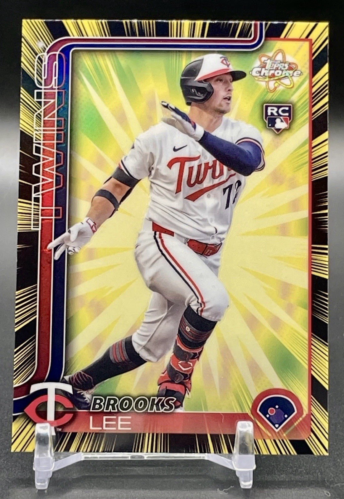 2025 Topps Chrome Brooks Lee RC Radiating Rookie SSP Insert- Twins #RR-4