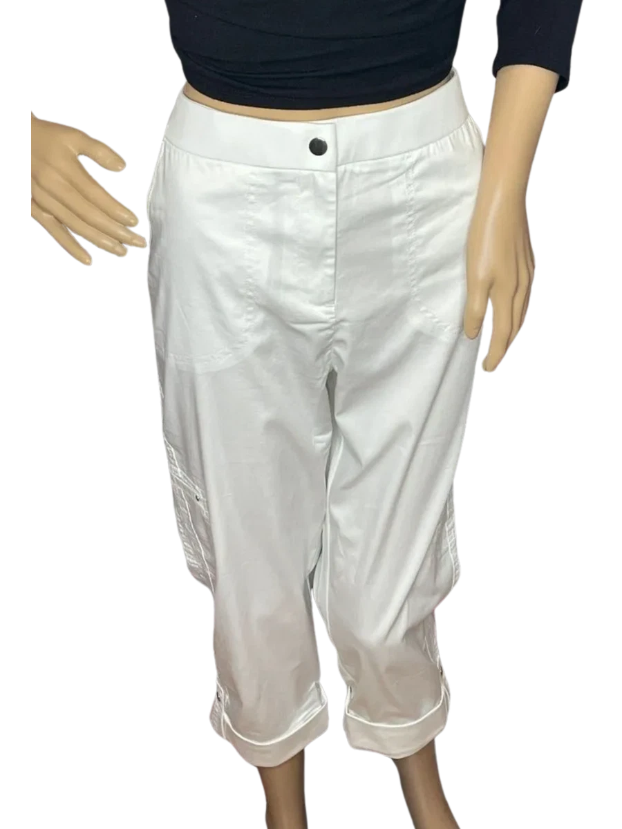 Chico's Ultimate Fit Cargo White
Opens in a new window or tab