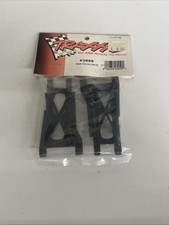 NOS Traxxas Suspension Arms Rear 2 2555