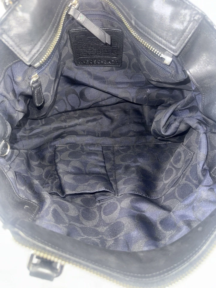 Bolso de mano Coach Hampton grande de cuero negro con cinturón de colección E050-8A71 Foto 4 de 4