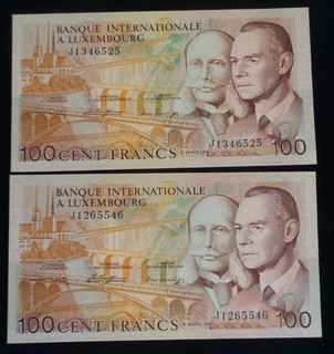 Luxembourg 2 matching Uncirculated 100 Francs Banknotes 8.3.1981. Pick # 14A