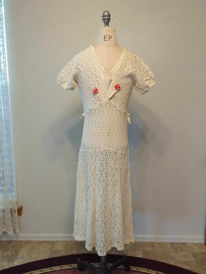 Vintage 1930s Ivory Thick Lace or Crochet(?) Dress with Red Buttons | eBay
