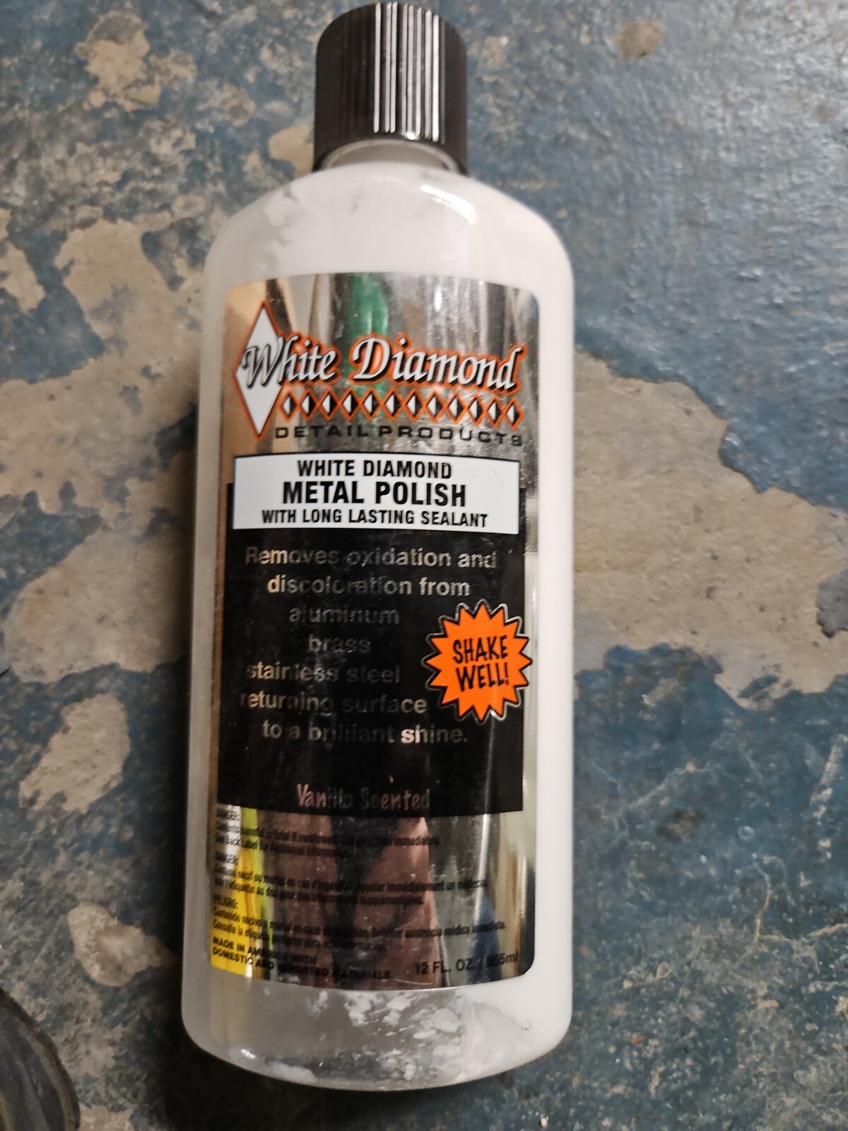 WHITE DIAMOND Metal Polish with Long Lasting Sealant, 12 fl oz. FREE
