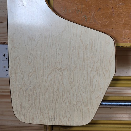 Silla de escritorio escolar plegable de metal Clarin departamento de música de colección MCM - Imagen 18 de 24