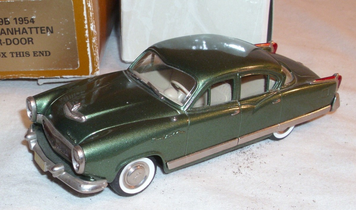 BROOKLIN MODELS 1954 KAISER MANHATTAN CAR DIE CAST TOY 1:43 BRK