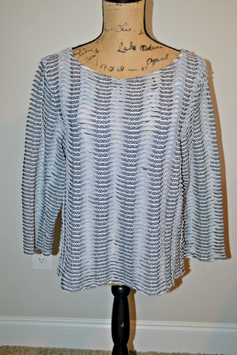 Andria Lieu Black and White Top - XL