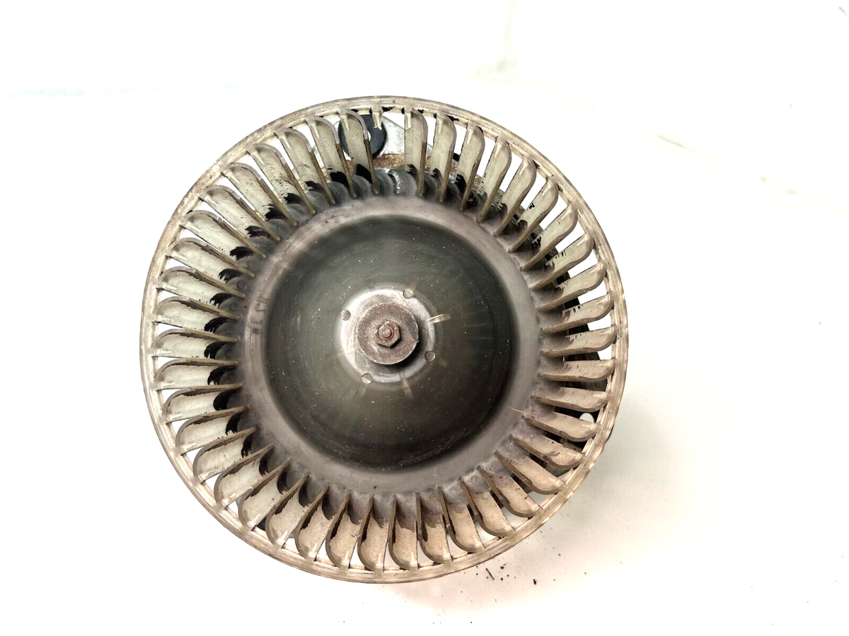 1984-1989 NISSAN Z31 300ZX A/C HEATER BLOWER MOTOR FAN 27220-01P13