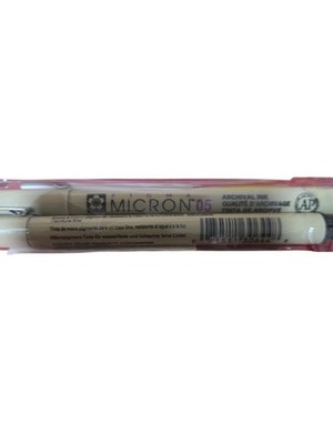Sakura Pigma Micron 05 Fineliner Pen, 0.45MM Line Width, Pack Of 2. (Black)