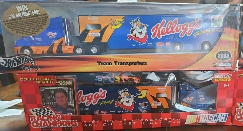 Lote de 4 camiones de carreras Terry Labonte Kellogg's escala 1:64 Foto 3 de 3