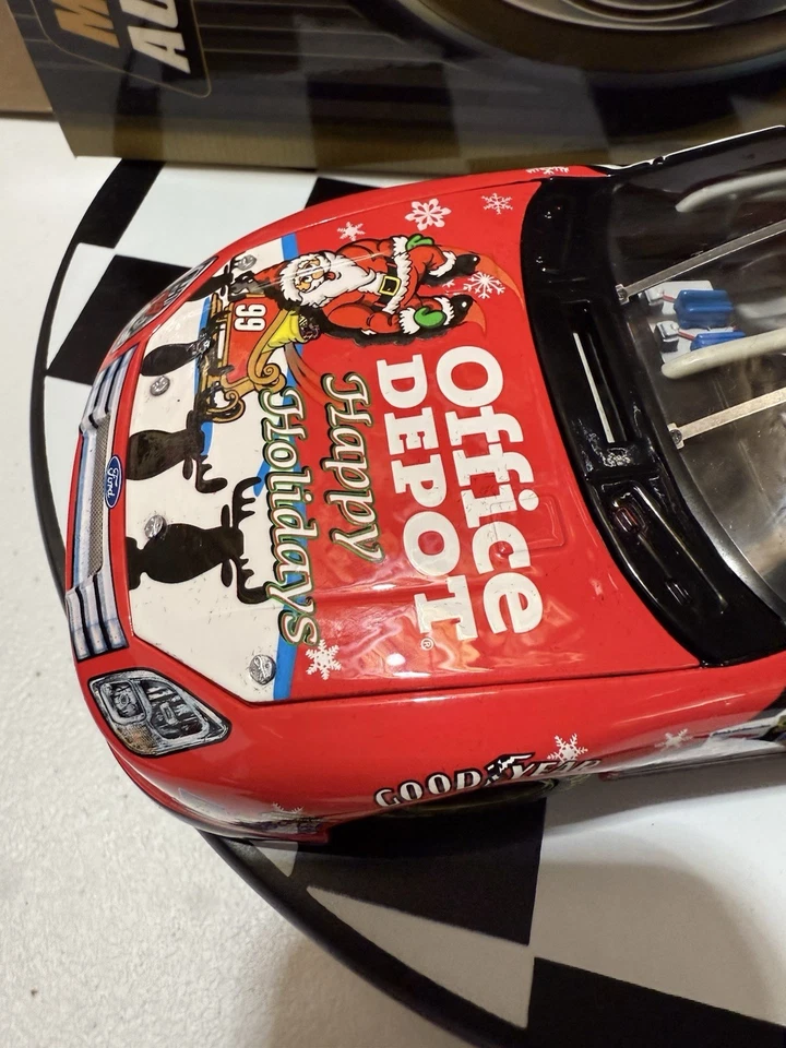 RARE* Carl Edward’s ELITE #99 Office Depot Holiday 2006 1/24 Nascar Diecast - Image 4 of 4