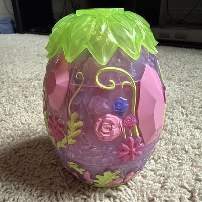 Hatchimals CollEGGtibles Crystal Canyon Secret Scene Playset Purple Egg