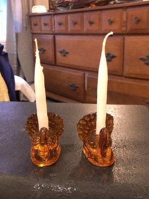 2 William Sonoma Glass Turkey Taper Candle Holders Amber Glass Thanksgiving READ