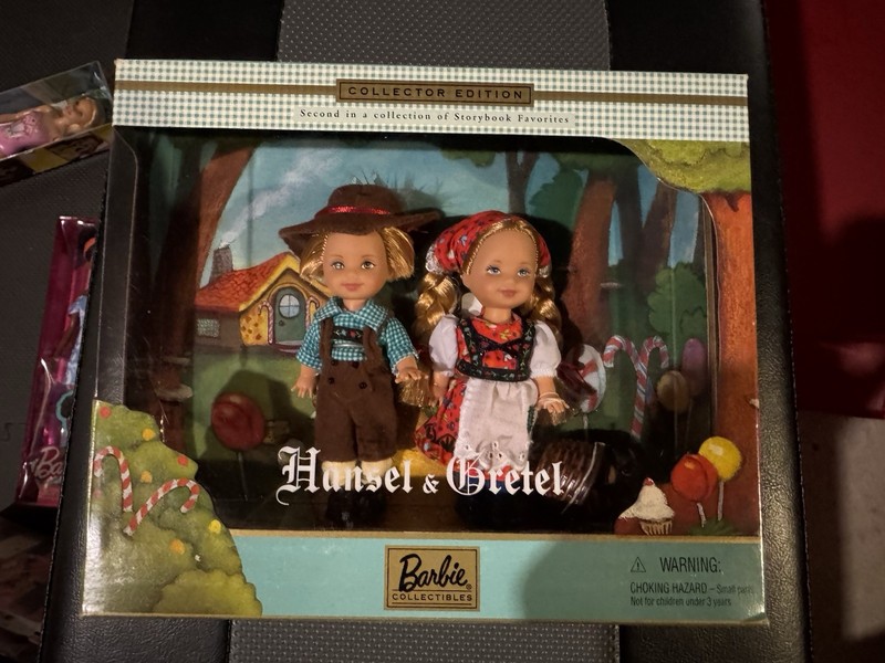 Mattel Barbie Collectibles Hansel & Gretel Collector Edition Doll Set NRFB