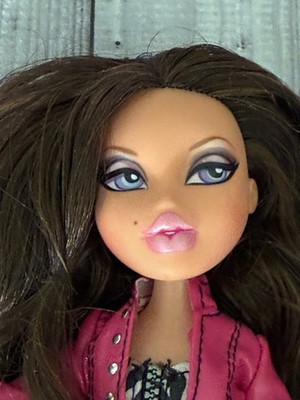 Original Bratz Twiins Phoebe & Roxxi 10th Anniversary COMPLETE