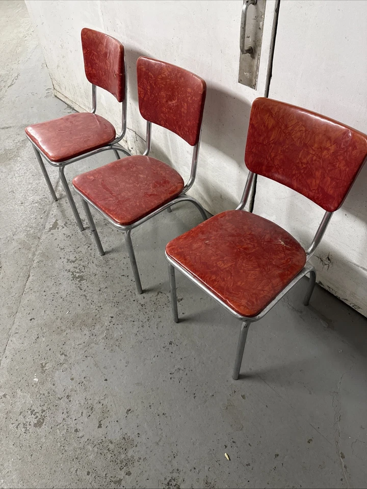 Three Mid-Century Howell Chromsteel Red Vinyl Small Chairs Model 81 - Image 2 of 4
