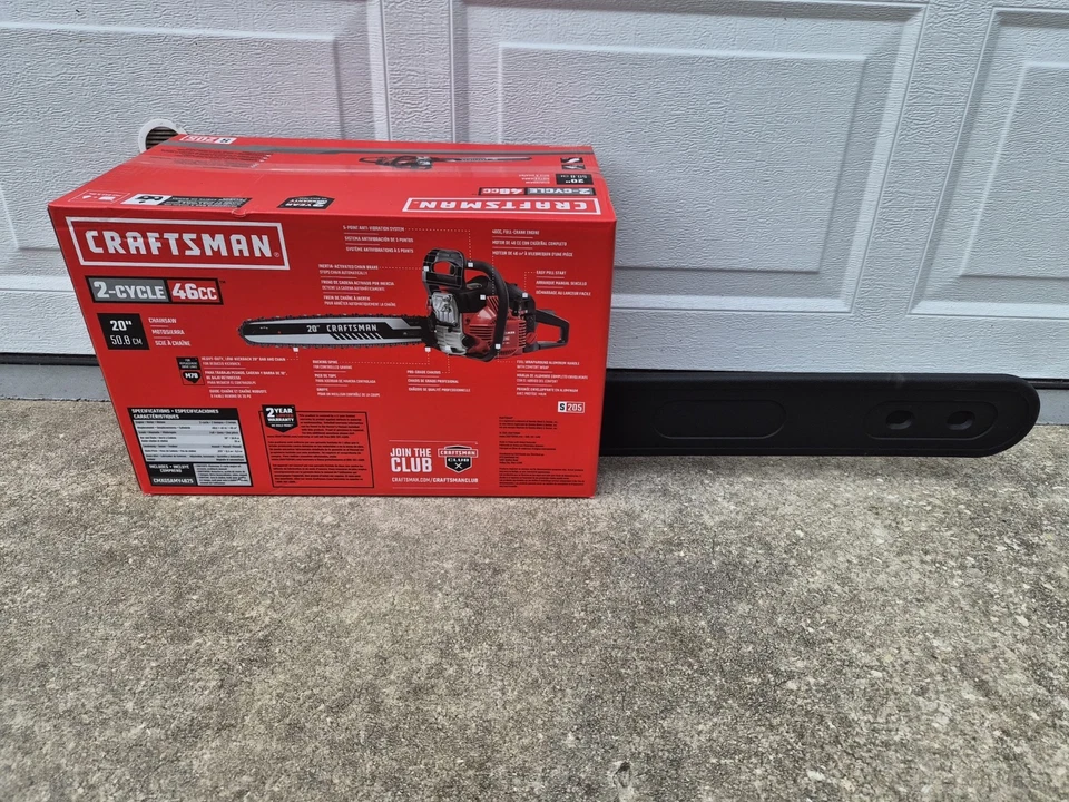 Craftsman S205 46cc 2-Cycle 20-in Gas Powered Chainsaw (CMXGKAMY462S) - Image 2 of 4