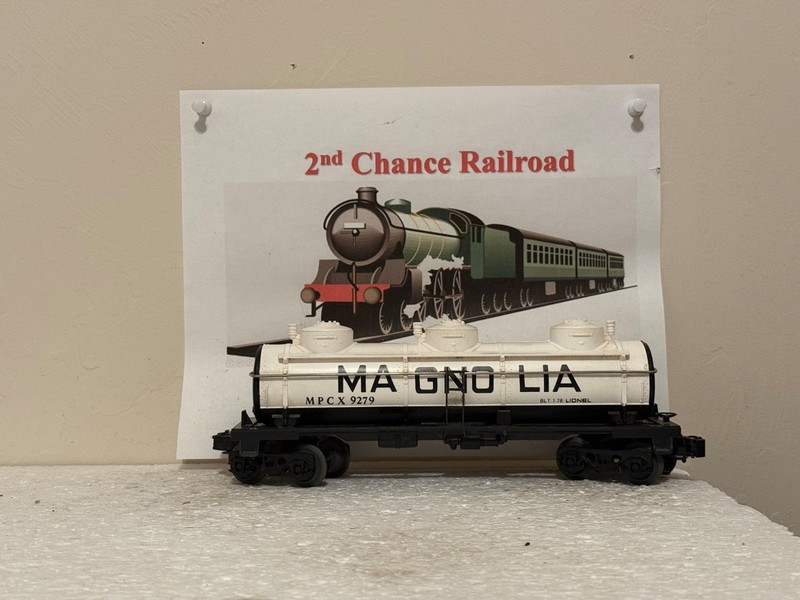 O Scale Trains Lionel Magnolia Tank Car 9279