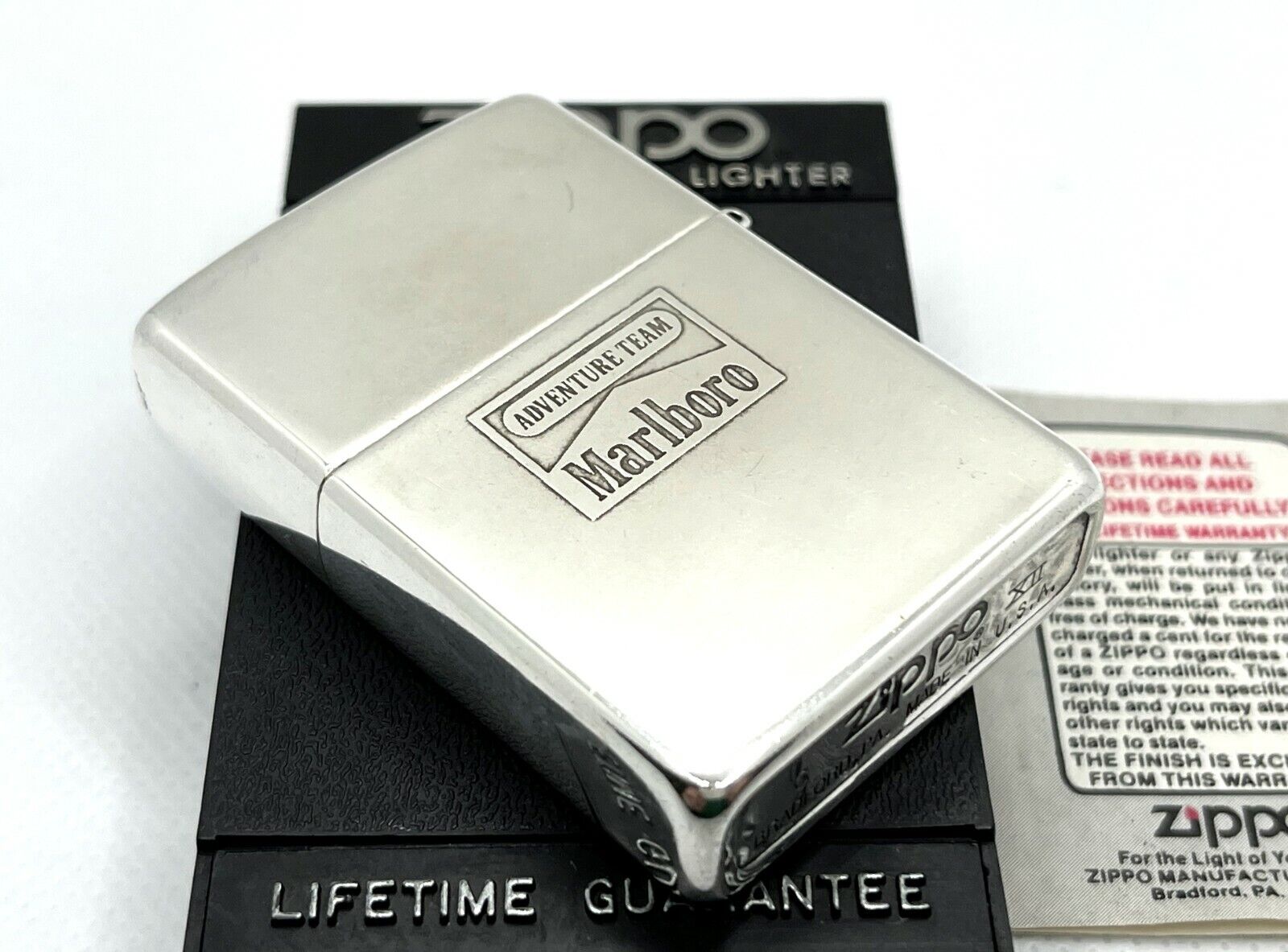 Vintage Used ZIPPO 1996 Marlboro Adventure Team Lizard Rock Lighter Silver